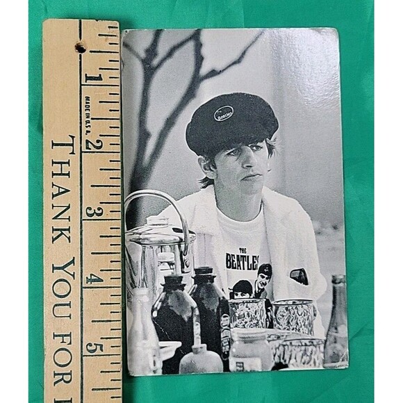 Lot of 4 Rare Beatles original U.K. Eskimo Foods trading cards 5.5" X 3.5" - Picture 10 of 11